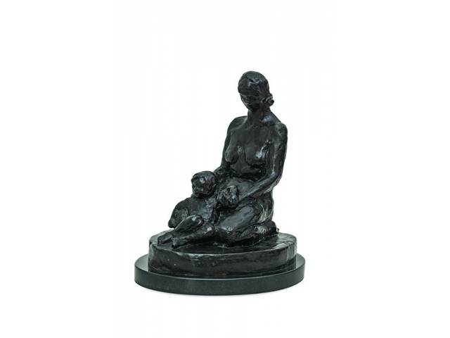 Ernesto De Fiori bronze 27 x 18,7 x 24,5 cm "Maternidade pequena" 1938 reproduzido no livro Ernesto de Fiori - Uma Retrospectiva. São Paulo: Pinacoteca, 1997, p. 169