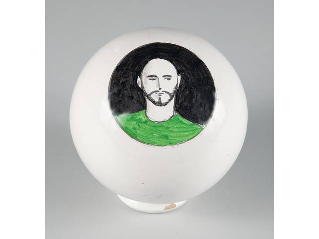 Alex Cerveny bola de cerâmica d = 10 cm - Tamanho P “Sem título” ass. verso 2009 com certificado de Autenticidade "Referência Galeria de Arte, Salvador/BA"