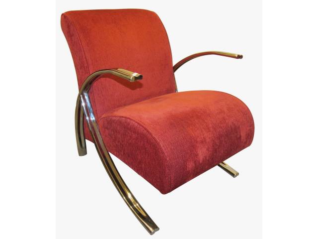 Poltrona design em tecido aveludado vermelho com braços curvos em aço, 75 x 60 x 85 cm