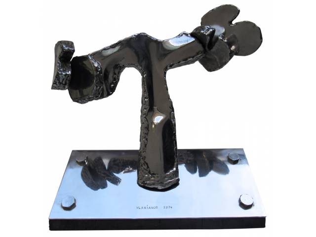 Nicolas Vlavianos escultura de metal e aço em forma abstrata alt. 37 x 33 x 17 cm ass. 1974