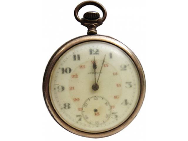 Relógio de bolso “MGBM - Aureole” ajuste corda pela coroa, mostr. porc. cx. banho ouro e guillhoché. d = 5 cm, l = 1 cm – Suíça, séc. XX. NE: corda solta, sem ponteiro de segundos e tampa trazeira solta.