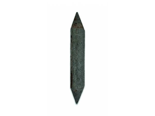 Marcos Coelho Benjamin madeira e chapa de metal perfurada 72 x 14 x 6,5 cm "Ralador" 1999