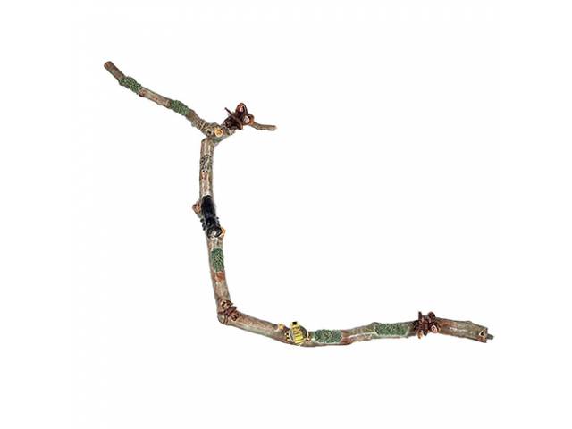 Efrain Almeida  Porcelana 64cm t.071/250 “Plátano Bordallo”  com certificado Bordallo Pinheiro e caixa original