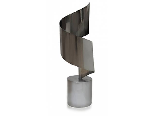 Roberto Moriconi aço inox sobre base de madeira 78 x 29 cm "Espiral" ass. base superior 1973 Com etiqueta de "A Galeria", ex-coleção Waldemar Szaniecki