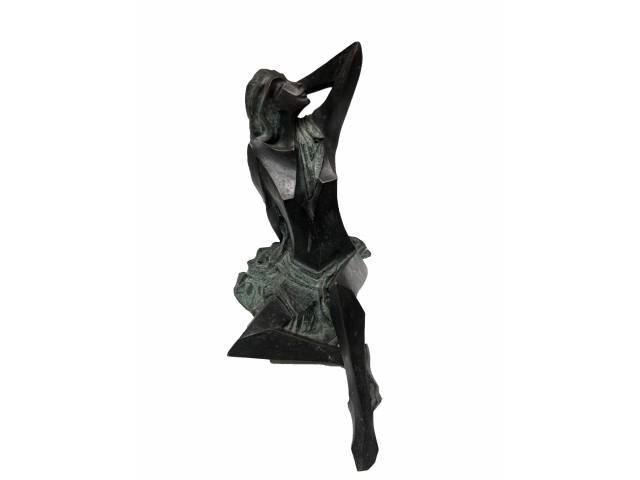 Antonio Santos Lopes escultura em bronze 63 x 40 x 30 cm intitulada "A Espera do Sol" ass  parte inferior, obra acompanha Certificado do artista.