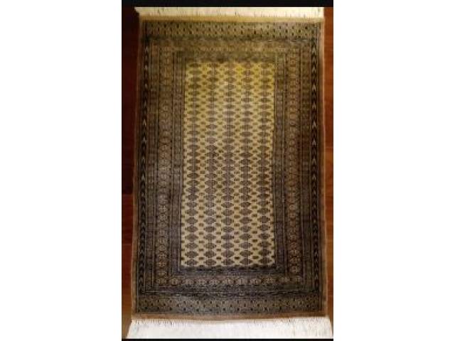 Tapete Bukhara Persa 1,25 x 0,80 = 1,00 m²