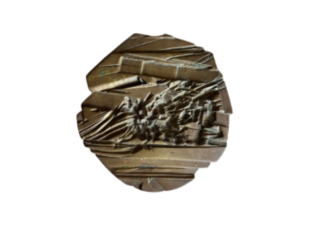 Maria Bonomi Escultura em bronze 18 cm diâmetro “Sem titulo” ass. no verso