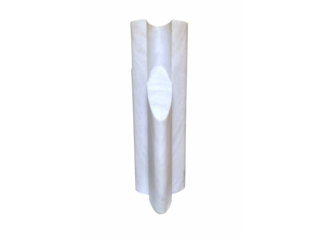 Adhemir Fogassa  imponente escultura esculpida em mármore Espirito Santo, acabamento esmerado em forma de cilindros alongados altura 80 cm e base 24 x 20cm, com reentrâncias resultando em volume dinâmico. Obra acompanha Certificado de Autenticidade emitido pelo artista, peso aprox. 50 kg.