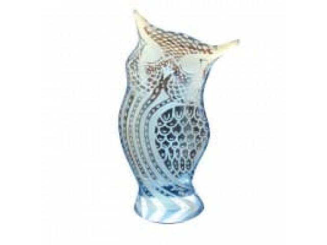 Abraham Palatnik  escultura em resina de poliéster em forma de Coruja Azul estilizada 10 x 16  cm  ass  na peça, meados século 20