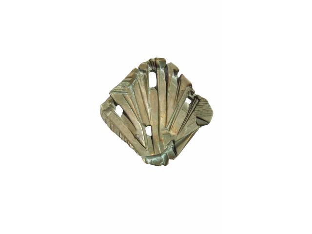 Maria Bonomi Escultura em bronze 15 x 15 cm “Sem titulo” ass. verso