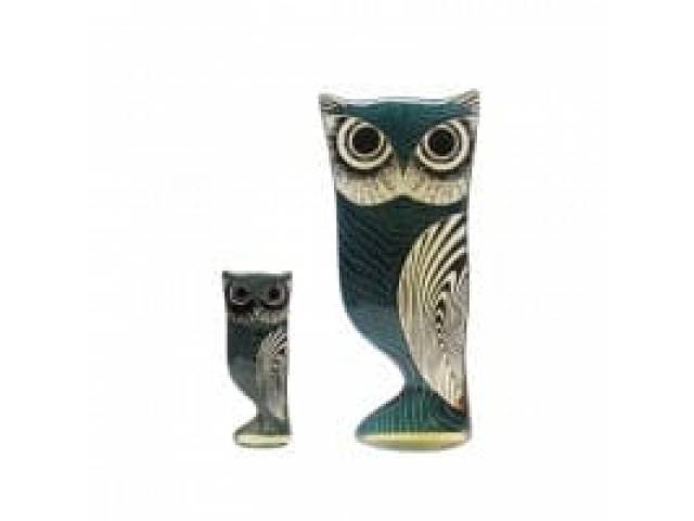 Abraham Palatnik escultura cinética representando espetacular par de corujas (mãe e filha) "night and day" em tons azuis em resina de poliéster 26 x 12 - 13 x 5 cm ass na peça.